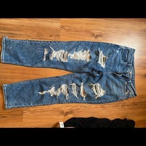 American eagle mom jeans